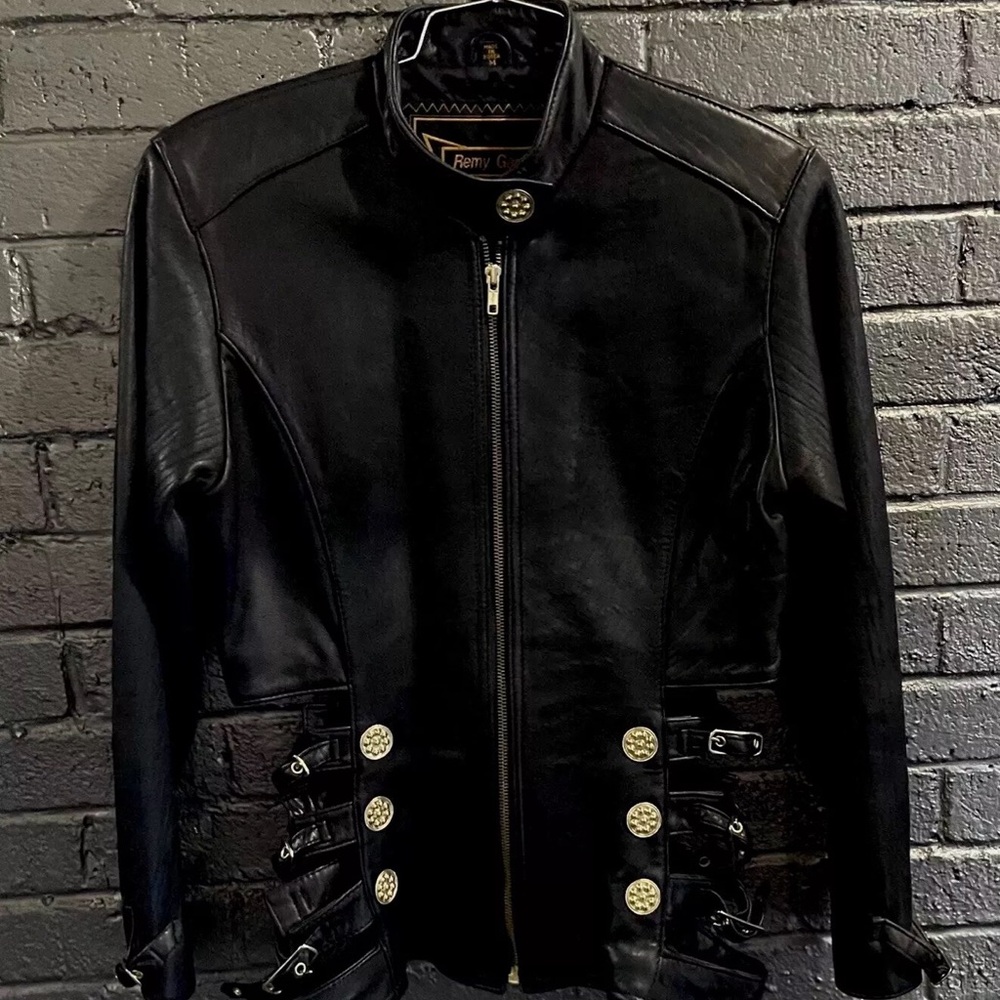 Help find Remy Garson leather jacket - Picture 2 of 4
